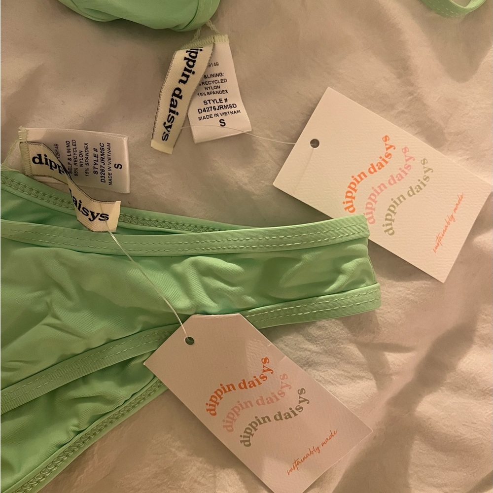 Dippin' Daisy's Green Bikini Set - Picture 2 of 5